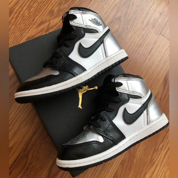JORDAN 1 HIGH OG TODDLERS - Picture 7 of 8